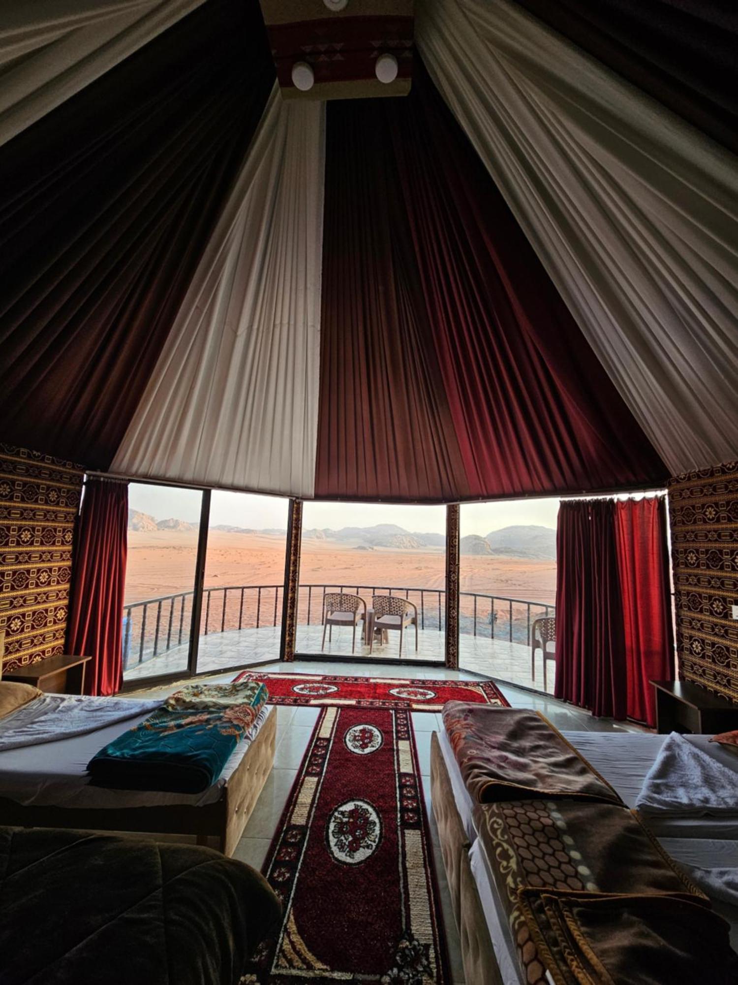 Wadi Rum Candles Camp Eksteriør bilde