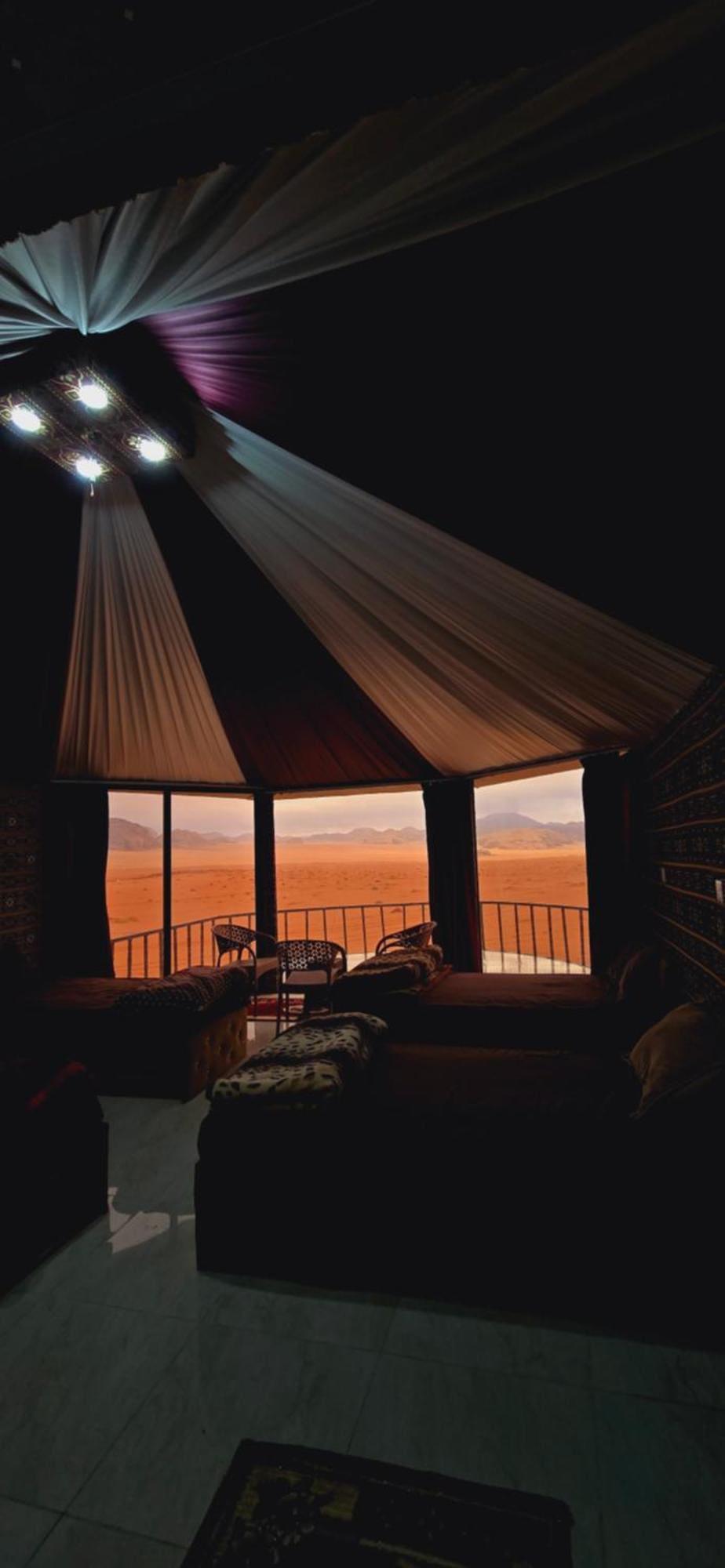 Wadi Rum Candles Camp Eksteriør bilde