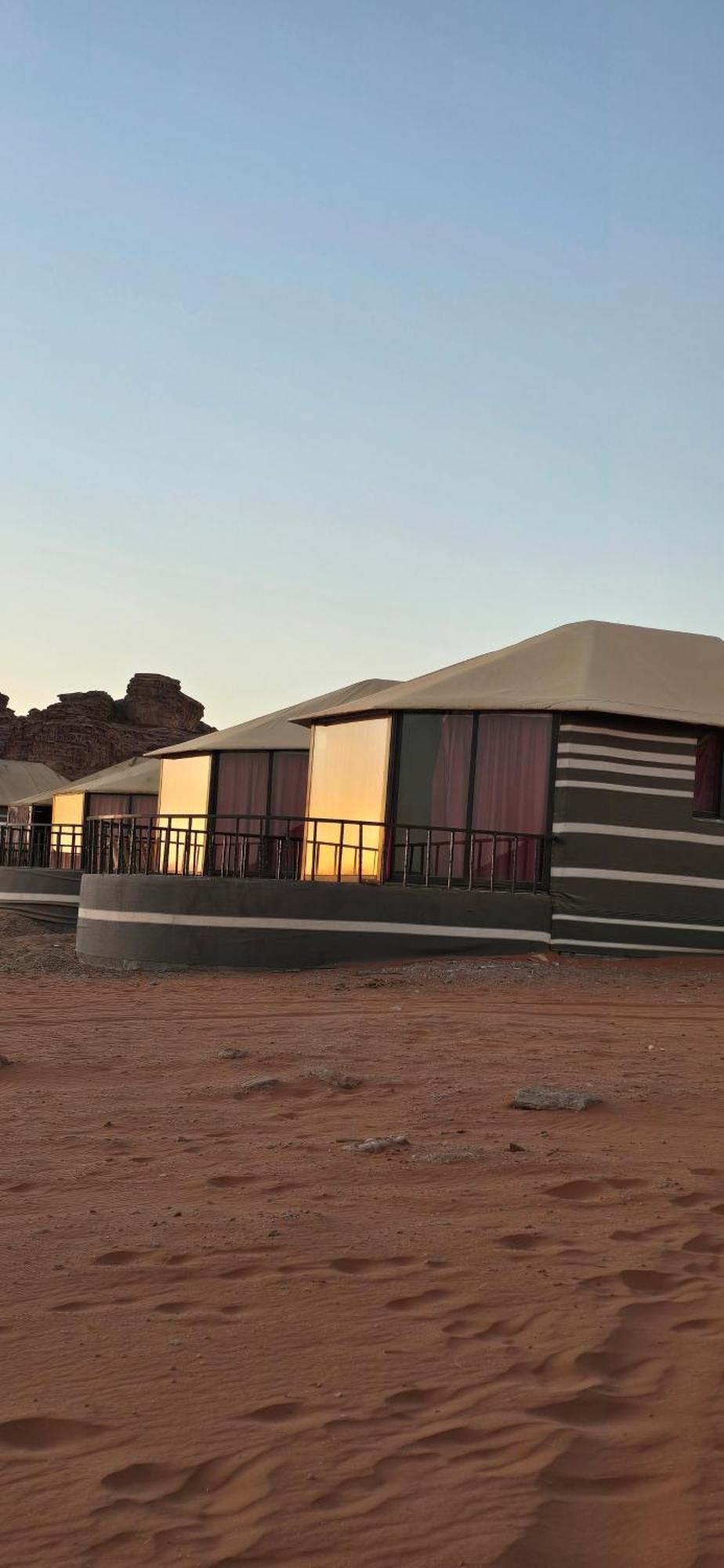 Wadi Rum Candles Camp Eksteriør bilde