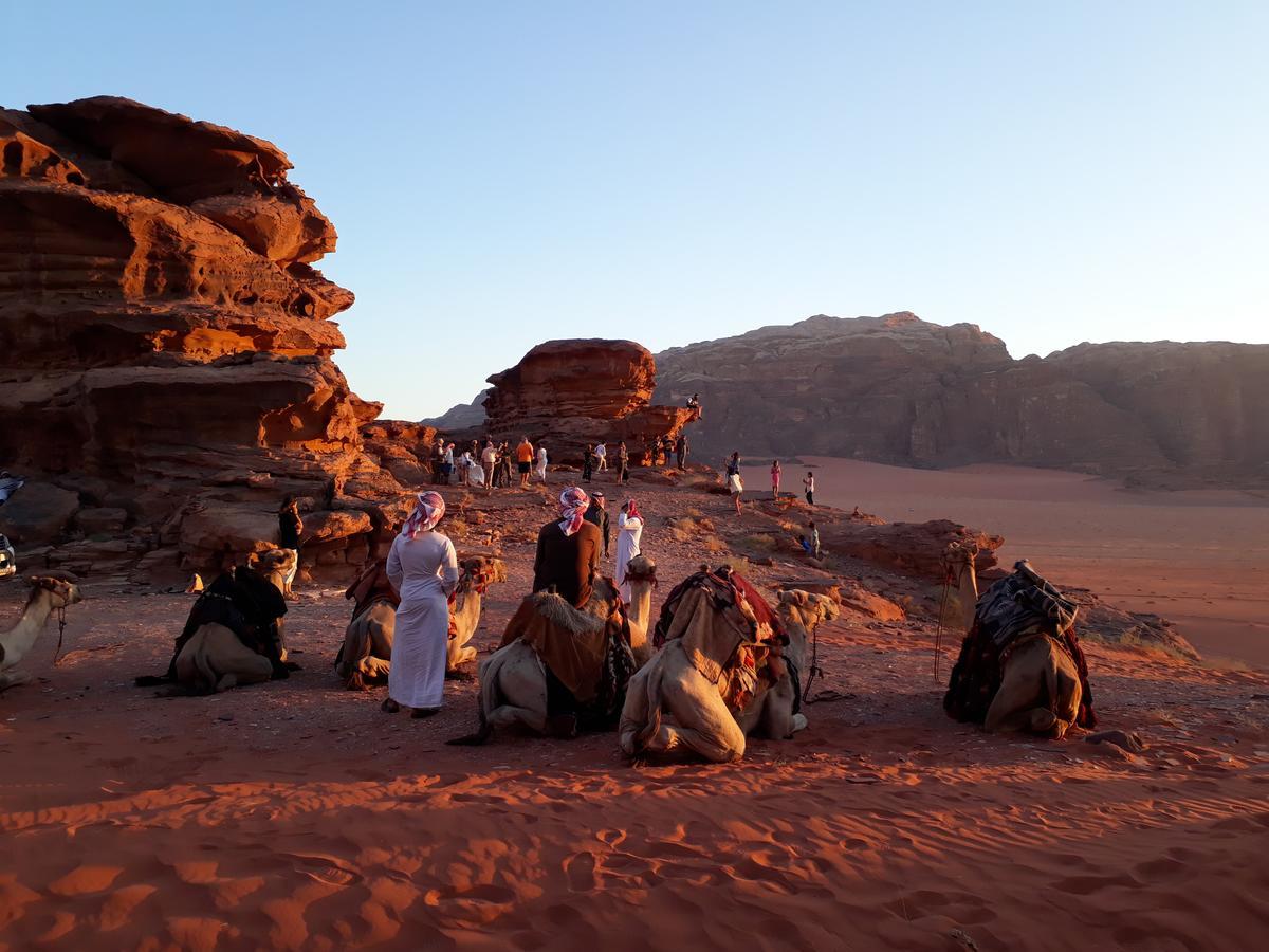 Wadi Rum Candles Camp Eksteriør bilde