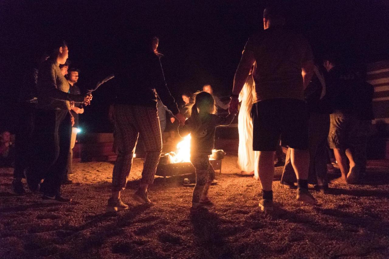 Wadi Rum Candles Camp Eksteriør bilde