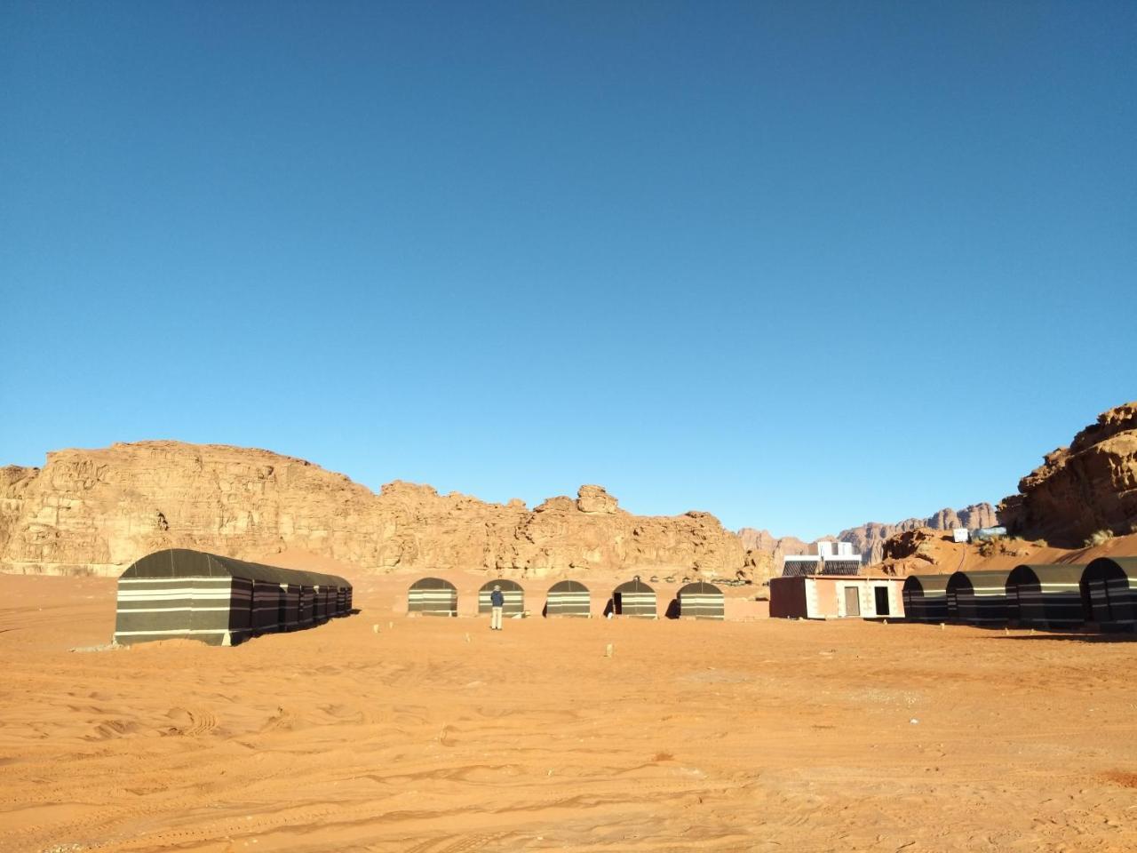 Wadi Rum Candles Camp Eksteriør bilde