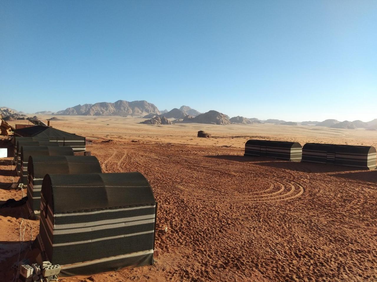 Wadi Rum Candles Camp Eksteriør bilde