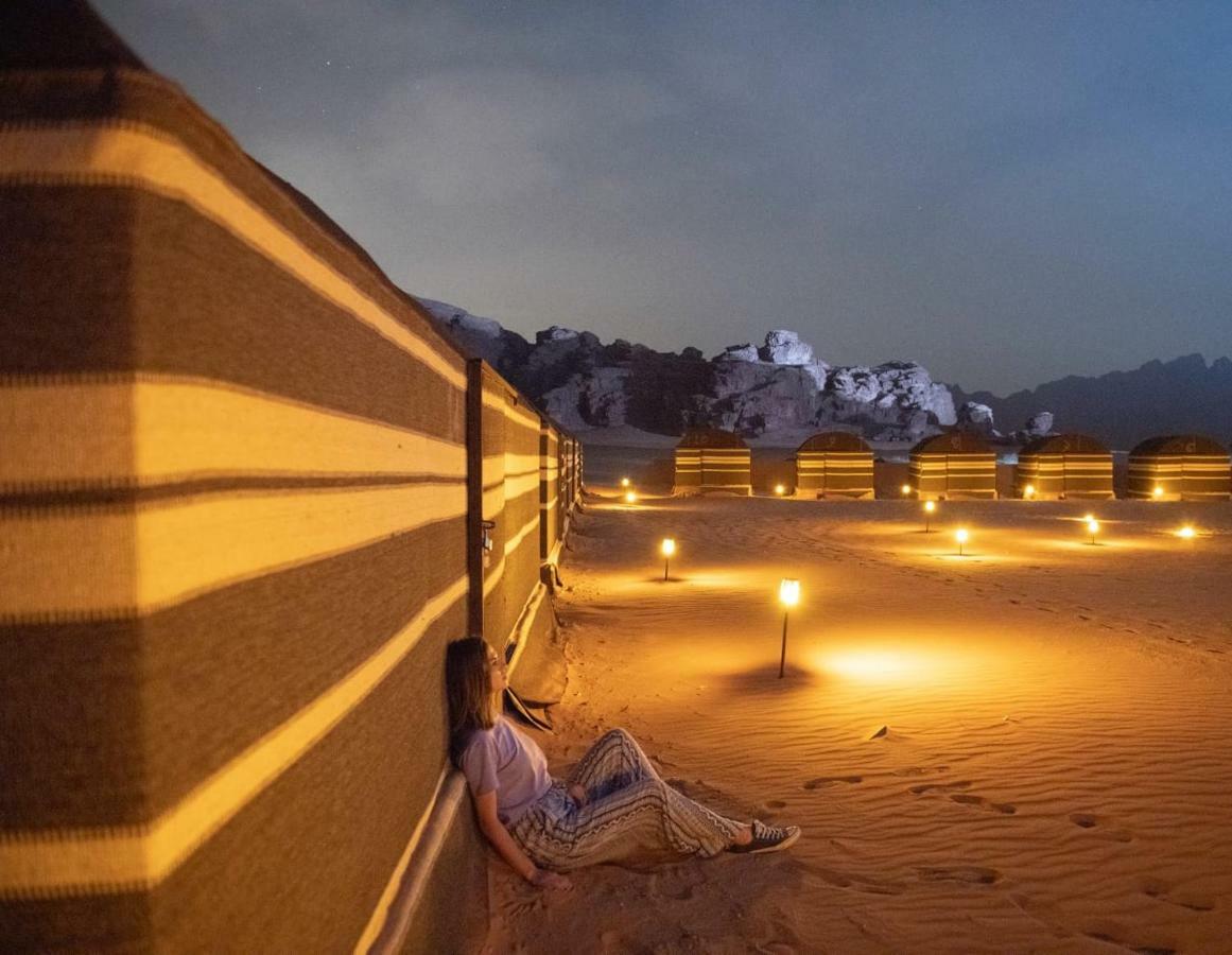 Wadi Rum Candles Camp Eksteriør bilde